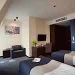 Kompleks Dabrowka 酒店 3*