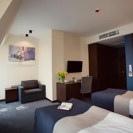 Kompleks Dabrowka Hotell 3*